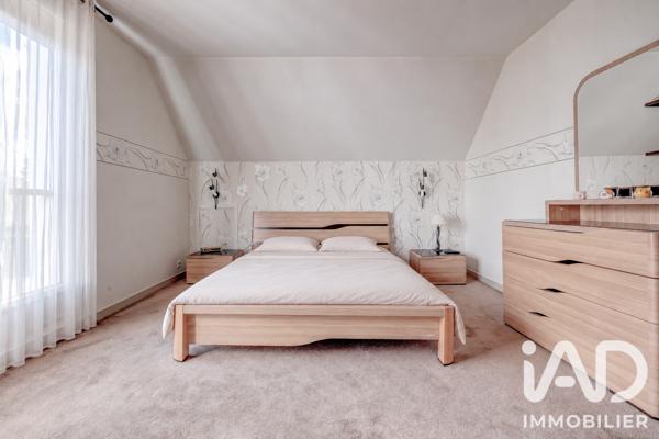 Maison à vendre 7 pièces 213 m² Gressy