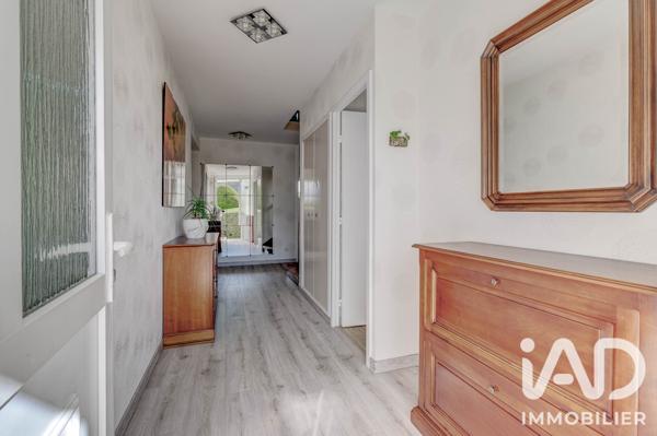 Maison à vendre 7 pièces 213 m² Gressy