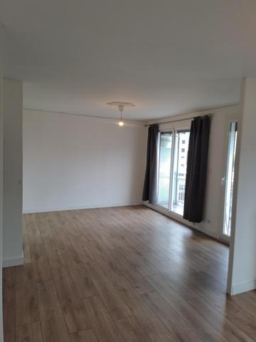 À Vendre  Appartement Traversant  de 73 m² EYBENS