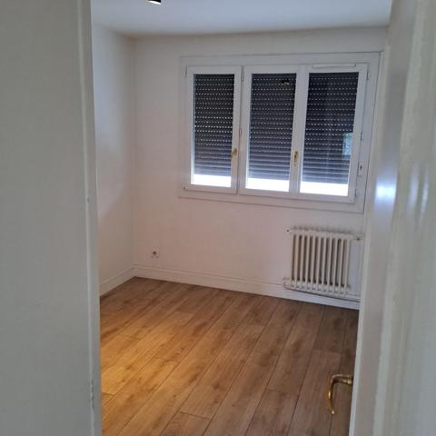 À Vendre  Appartement Traversant  de 73 m² EYBENS