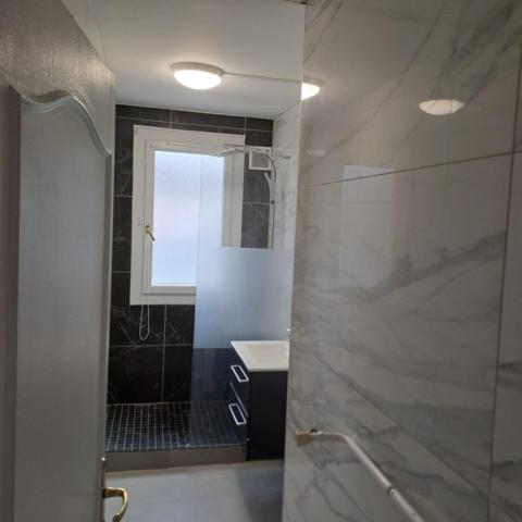 À Vendre  Appartement Traversant  de 73 m² EYBENS