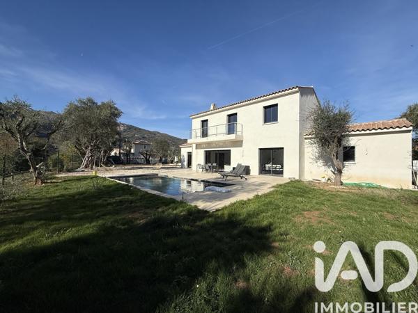 Maison à vendre 5 pièces 141 m² Saint-Martin-du-Var