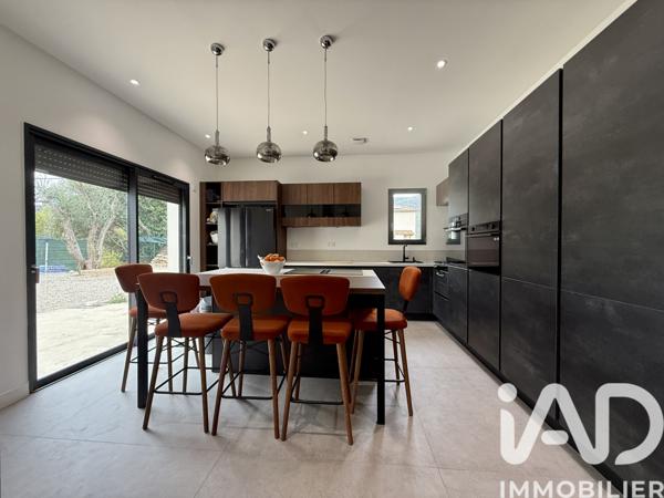 Maison à vendre 5 pièces 141 m² Saint-Martin-du-Var