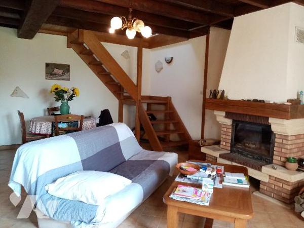 CHARMANTE MAISON DE CAMPAGNE