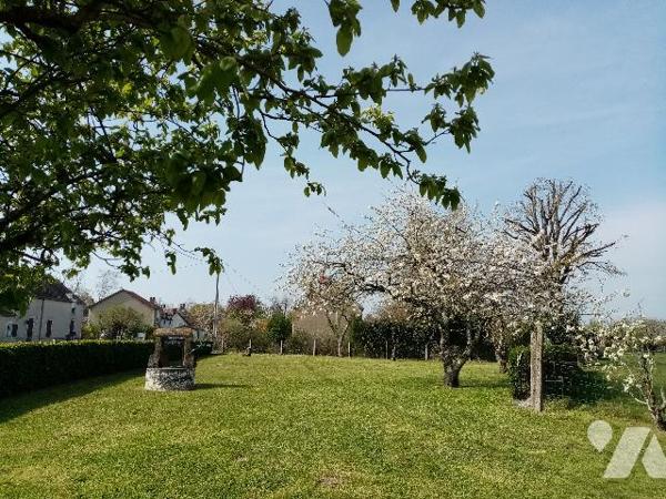 CHARMANTE MAISON DE CAMPAGNE