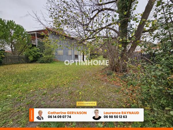 Terrain 1072 m2 avec grange aménageable- LA ROCHE BLANCHE (63670)