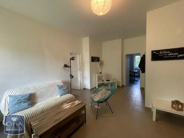 Appartement à louer 2 pièces 48.19m²