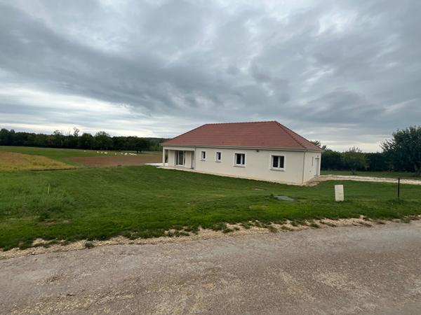 Maison T5 JULLY SUR SARCE Ref 109