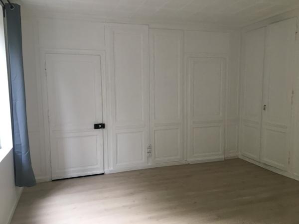 LOCATION D'UN CHARMANT APPARTEMENT DEUX PIECES SUR ELBEUF