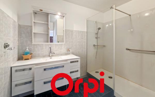 Appartement à vendre    3 pièces • 79,50 m2 Bandol