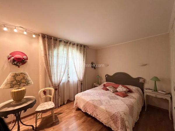 Vente Maison 12 pièces 381 m2 à San-Martino-Di-Lota