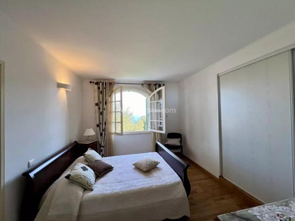 Vente Maison 12 pièces 381 m2 à San-Martino-Di-Lota