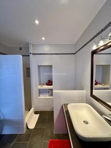 Vente Maison 12 pièces 381 m2 à San-Martino-Di-Lota