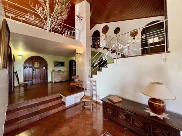 Vente Maison 12 pièces 381 m2 à San-Martino-Di-Lota