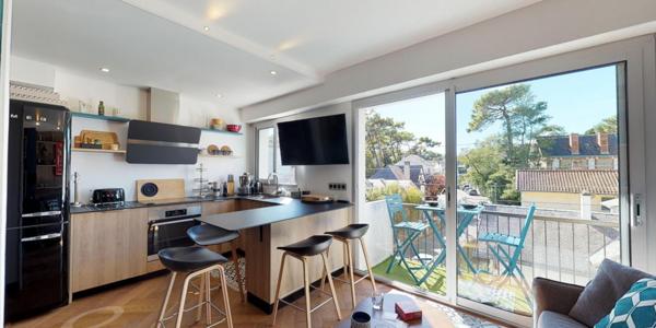 Charmant studio rénové avec balcon et vue latérale mer  - La Baule - Notre Dame / Marché