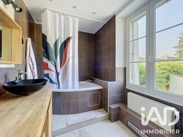 Maison à vendre 7 pièces 150 m² Villemeux-sur-Eure