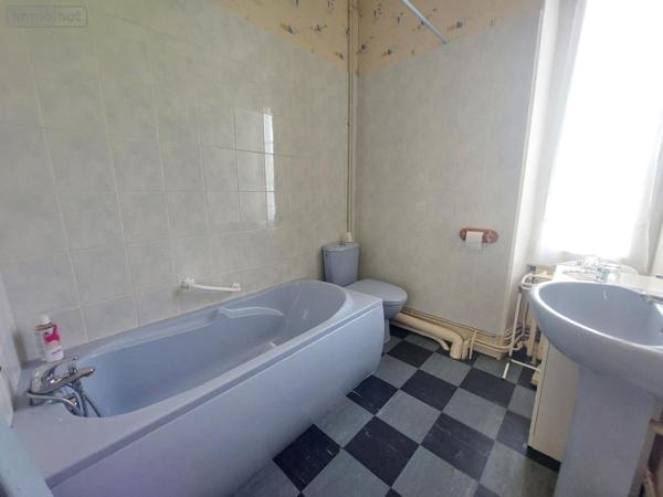 Maison à vendre à Renazé en Mayenne (53800), ref : 53032-1074