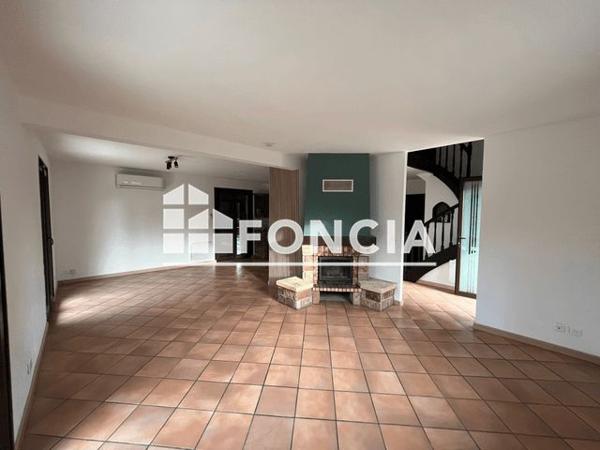 Location Maison 5 pièces 106.88 m² - 23 rue du Maréchal villars Saint Louis 68300