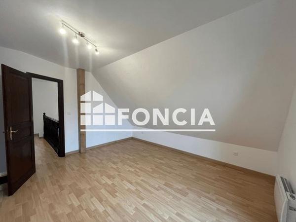 Location Maison 5 pièces 106.88 m² - 23 rue du Maréchal villars Saint Louis 68300