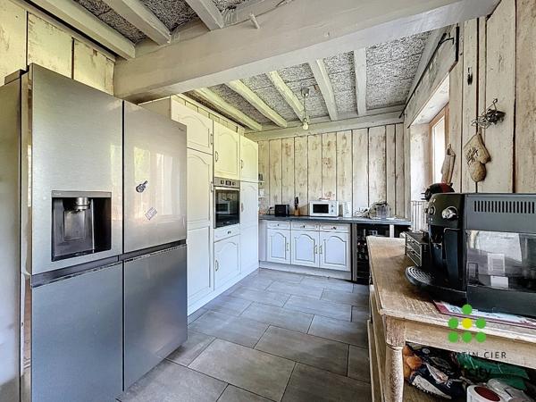 Local Commercial 9 pièces - 260 m² Exclusivité efficity