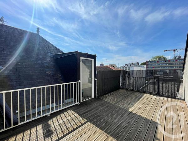 Immeuble à vendre  490 m2 LA ROCHE SUR YON - 85