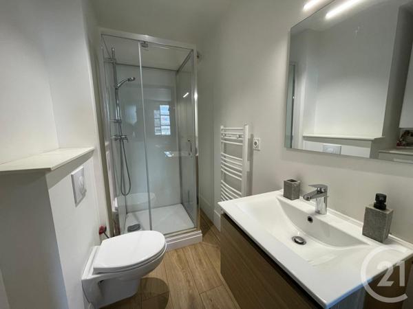 Immeuble à vendre  490 m2 LA ROCHE SUR YON - 85