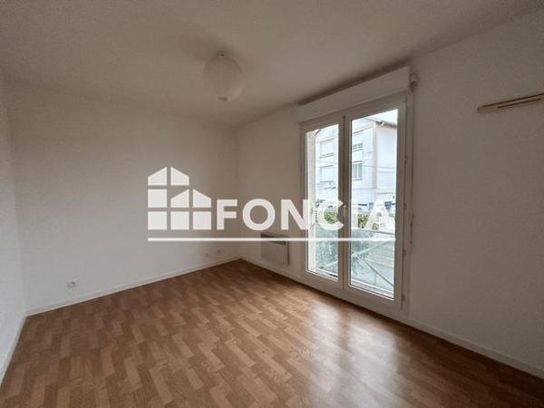 Location Appartement 2 pièces 48.26 m² - 27 AVENUE DE LA REPUBLIQUE Luisant 28600