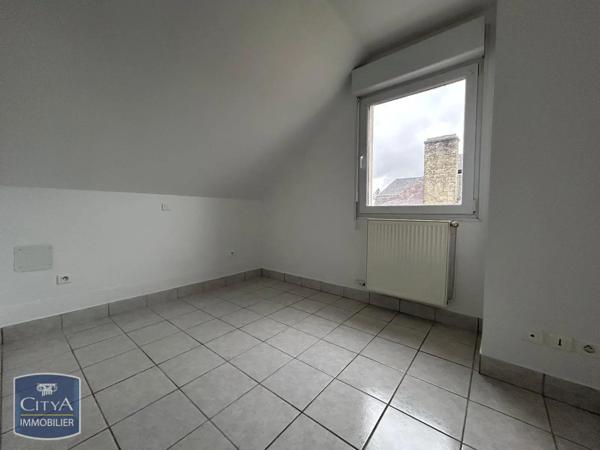 Appartement à louer 4 pièces 66m²