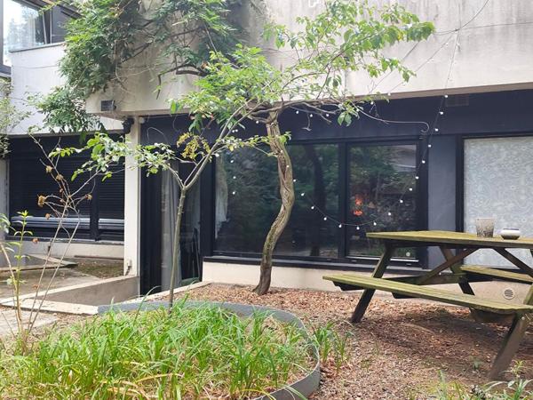 Joli Studio avec son jardin privatif