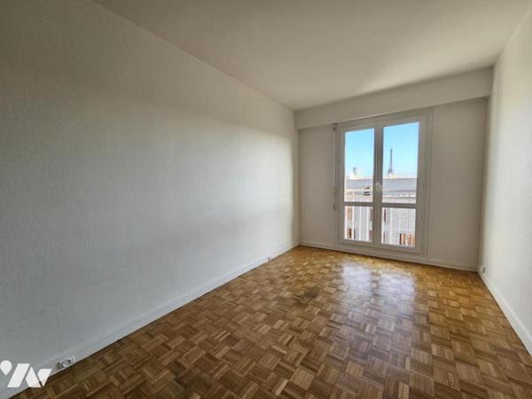 LOURMEL/JAVEL - Dernier étage vue Tour Eiffel, ascenseur, parking, cave