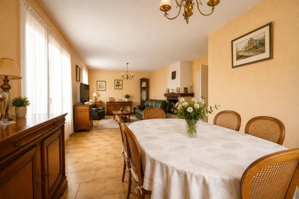 3838SS - Vente Maison ANGERS