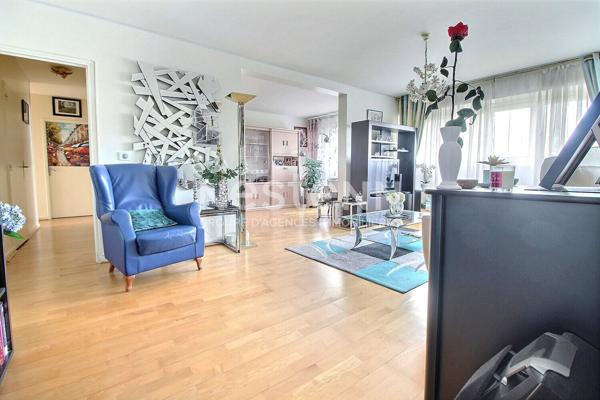 Appartement Courbevoie 4 pièces - VUE DEGAGEE - GARE ligne L RER A et E - LA DEFENSE - ECOLES - LOISIRS - IDEAL FAMILLE -
