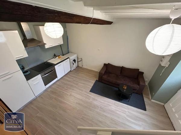 Appartement à louer 2 pièces 33.2m² Dijon (21000)