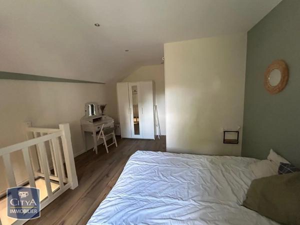 Appartement à louer 2 pièces 33.2m² Dijon (21000)