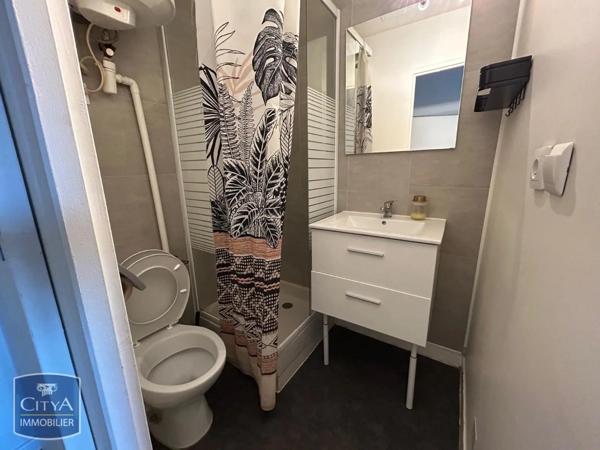 Appartement à louer 2 pièces 33.2m² Dijon (21000)