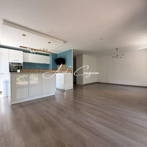 Appartement à vendre 4 pièces de 83 m²