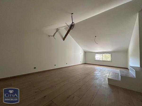 Maison à louer 5 pièces 158.17m²