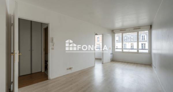 À vendre Studio 29 m² - Paris 75019