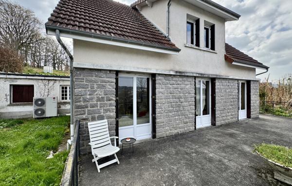 Maison avec terrasse à Tulle