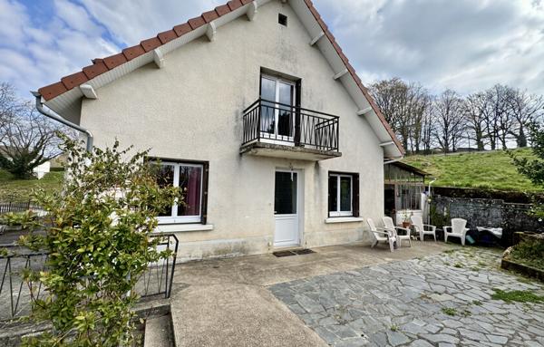 Maison avec terrasse à Tulle
