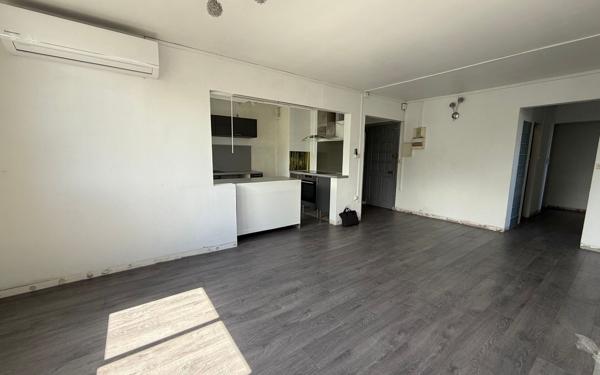 Appartement à vendre    4 pièces • 77 m2 Saint-Pierre