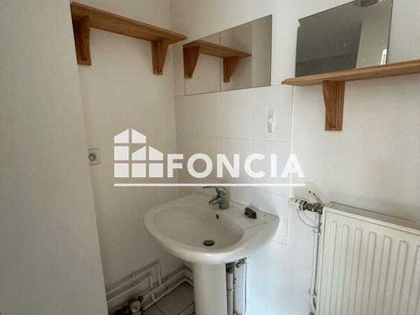 Location Appartement 2 pièces 30.6 m² - 33 RUE DES MACONS Mulhouse 68200