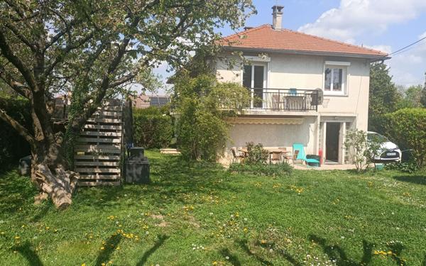 Maison à vendre    6 pièces • 148,86 m2 Rillieux-la-Pape