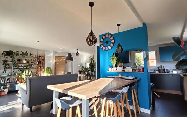 Maison à vendre    6 pièces • 148,86 m2 Rillieux-la-Pape