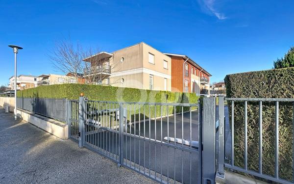 Appartement à louer    4 pièces • 73,55 m2 Saint-Maximin