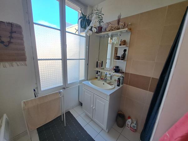 APPARTEMENT LUMINEUX EN CENTRE VILLE DE LA FLECHE