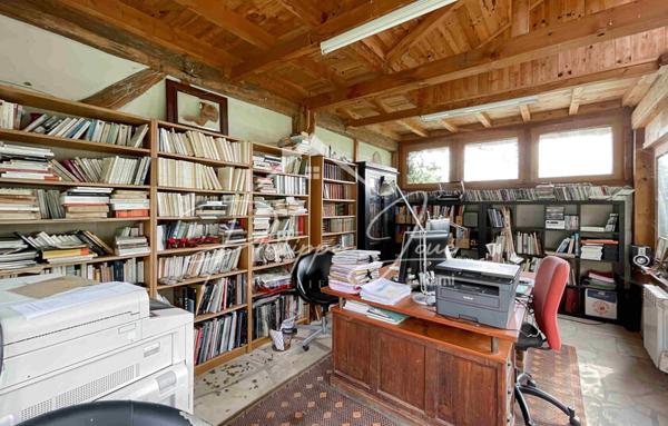 Maison 7 pièces de 185 m2 à Thorigny sur Oreuse