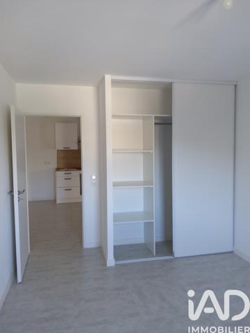 Location appartement 4 pièces 128 m² Frontignan