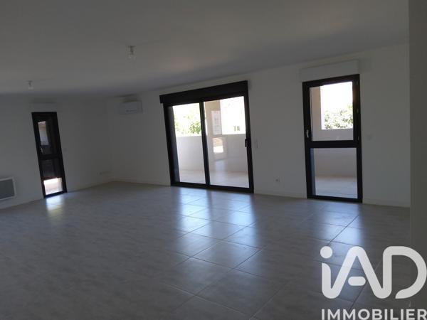 Location appartement 4 pièces 128 m² Frontignan