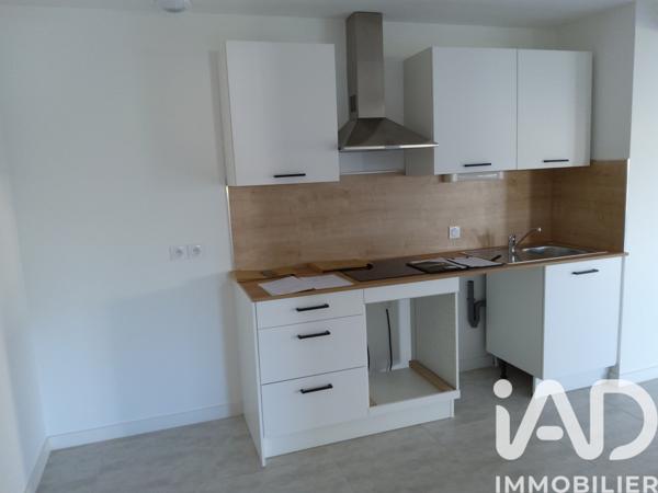 Location appartement 4 pièces 128 m² Frontignan